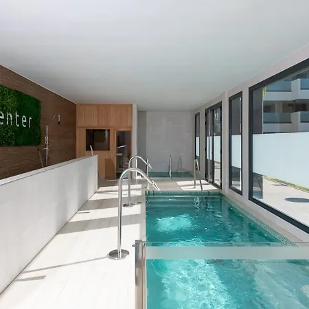 Apartment 3 Bedroom In The Heart Of La Cala *